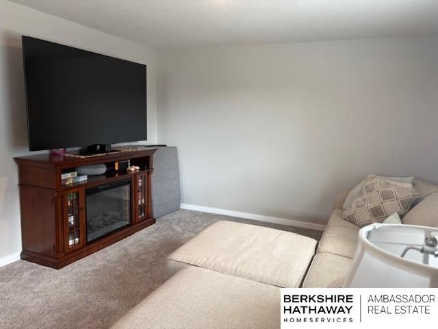 14701 S 17th Street, Bellevue, NE 68123