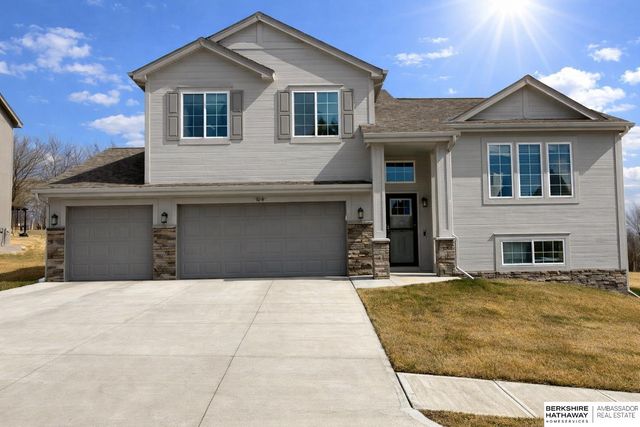 14701 S 17th Street, Bellevue, NE 68123