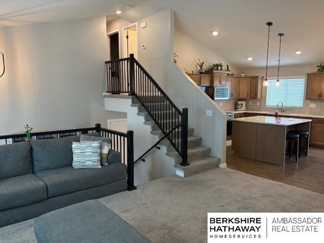 14701 S 17th Street, Bellevue, NE 68123