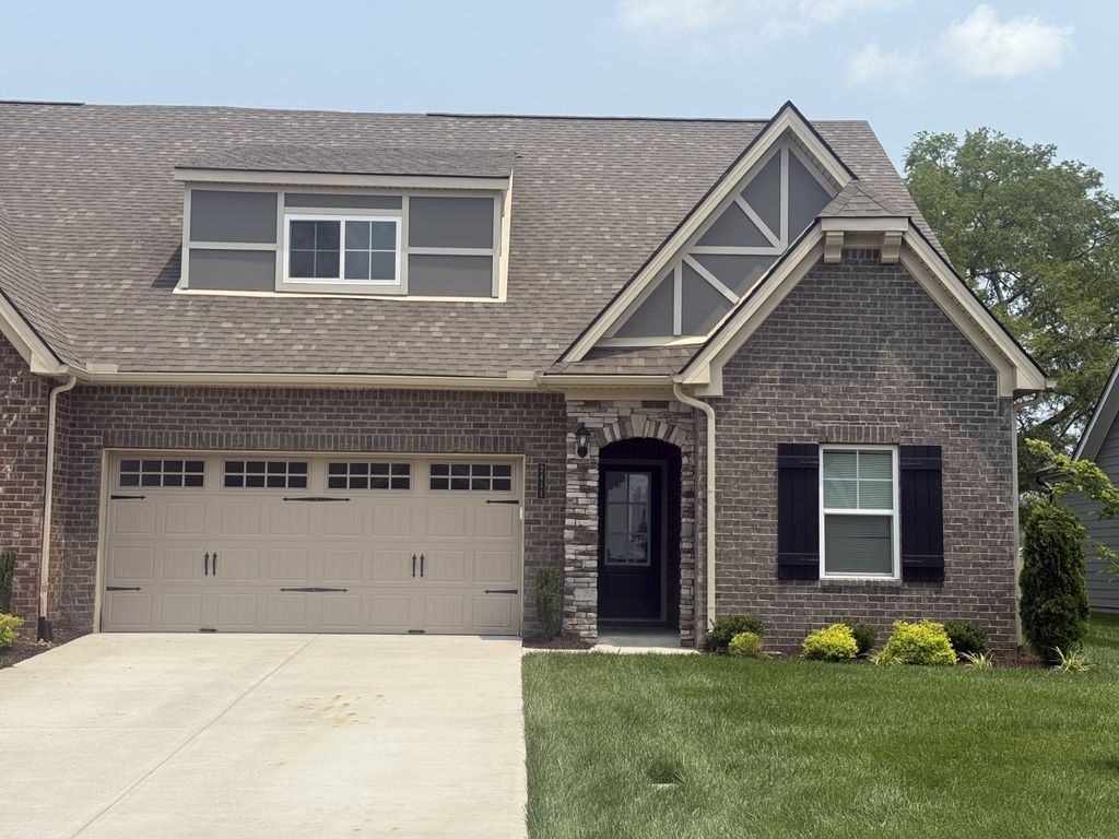 2303 Laurelstone Dr, Murfreesboro, TN 37130