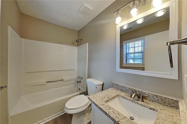 2760 Blarney Way, Duluth, GA 30096