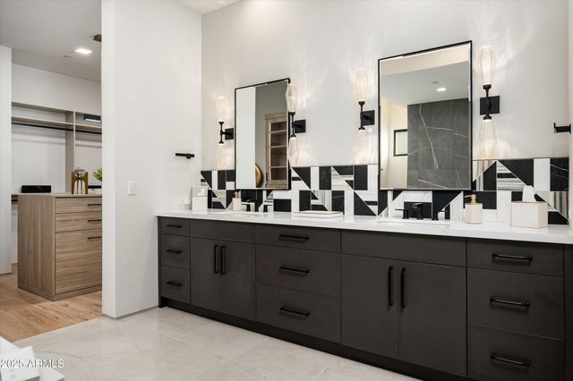 7141 E IRONWOOD Drive, Paradise Valley, AZ 85253