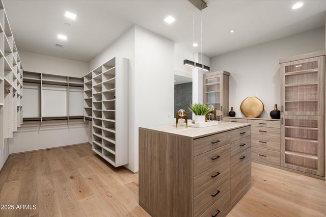 7141 E IRONWOOD Drive, Paradise Valley, AZ 85253