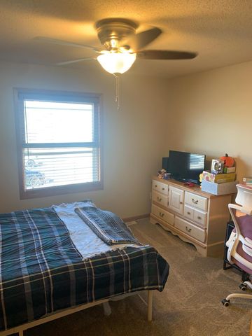 4932 NW 10th Street NW, Rochester, MN 55901