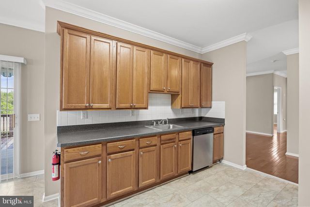 33 MARSHA DRIVE, Delran, NJ 08075