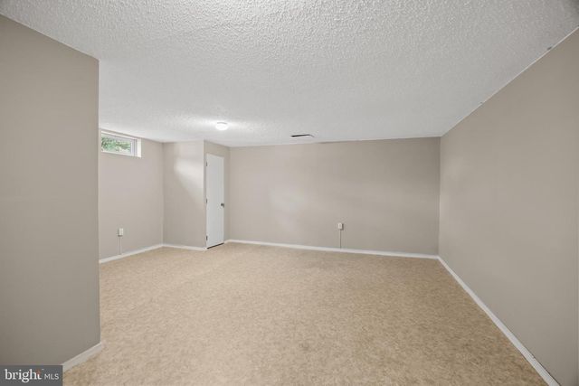 33 MARSHA DRIVE, Delran, NJ 08075