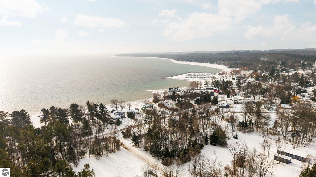 Image 36 of property listing at 211 E 7th Street, Northport, MI 49670