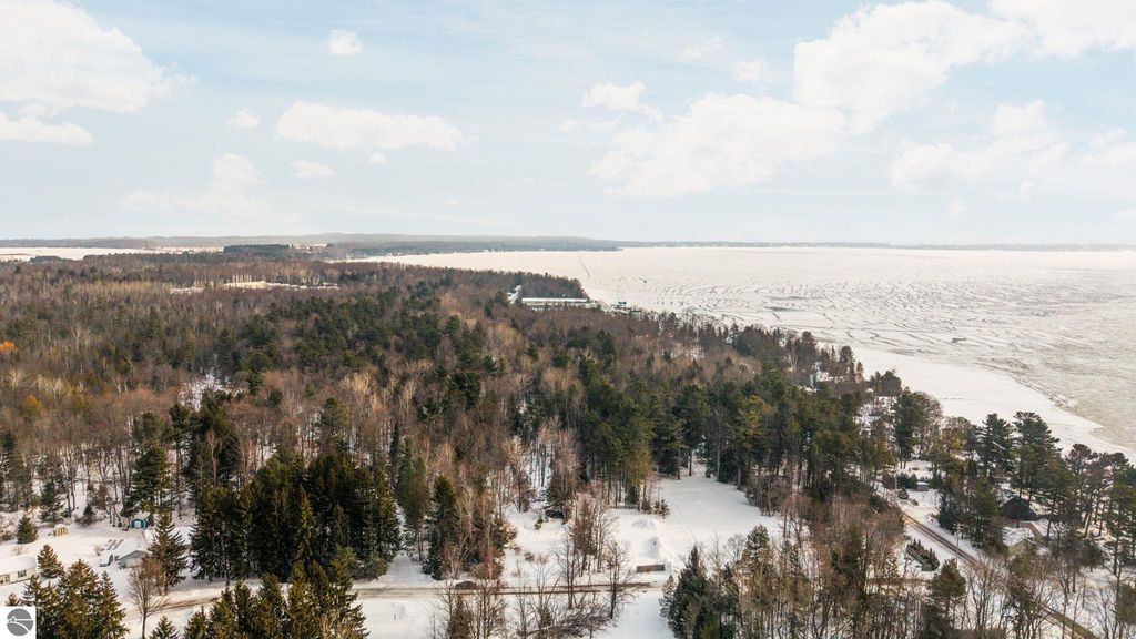 Image 37 of property listing at 211 E 7th Street, Northport, MI 49670