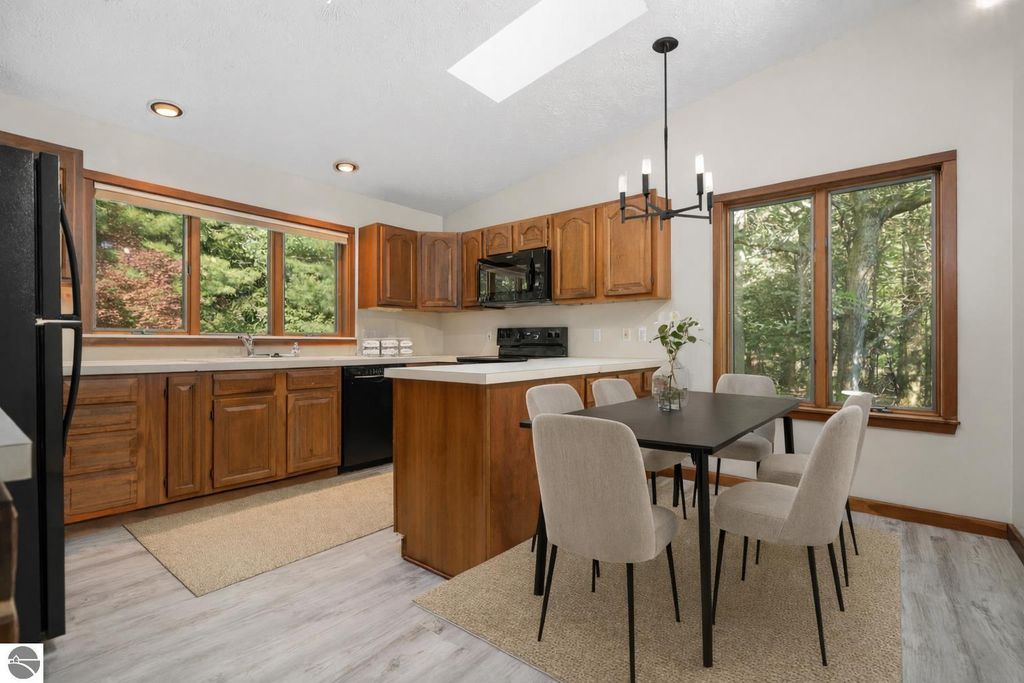 Image 8 of property listing at 211 E 7th Street, Northport, MI 49670