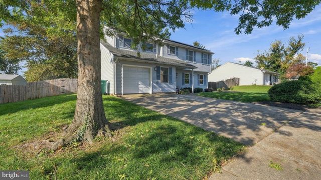 4 RUE CT, Fallsington, PA 19054