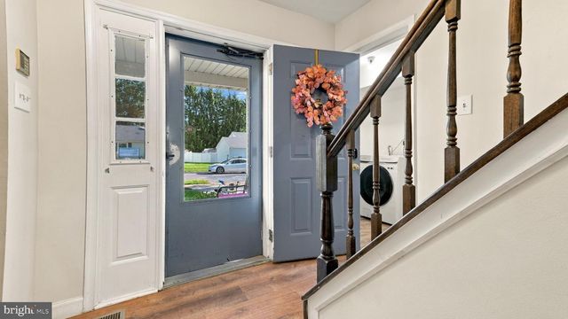 4 RUE CT, Fallsington, PA 19054