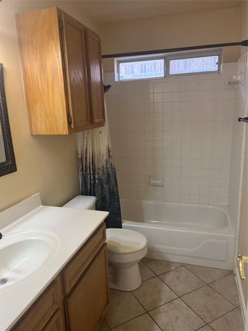 1704 Ascot LN, Cedar Park, TX 78613