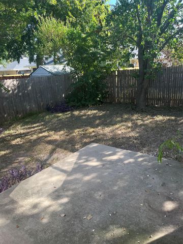 1704 Ascot LN, Cedar Park, TX 78613