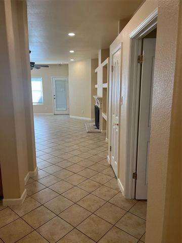 1704 Ascot LN, Cedar Park, TX 78613