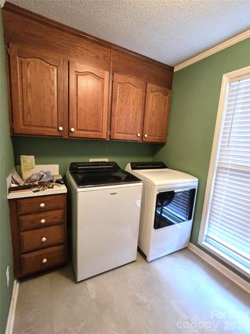 121 Country Creek Drive, Kings Mountain, NC 28086