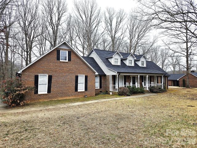 121 Country Creek Drive, Kings Mountain, NC 28086