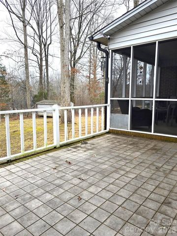 121 Country Creek Drive, Kings Mountain, NC 28086