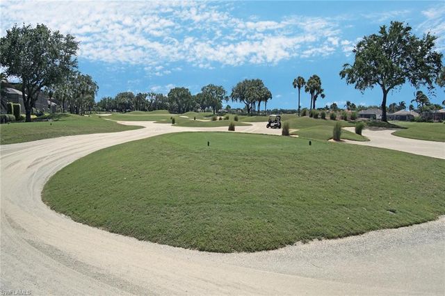 4248 Kensington High ST, Naples, FL 34105