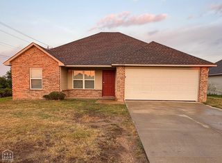 3702 Churchill Drive, Jonesboro, AR 72404