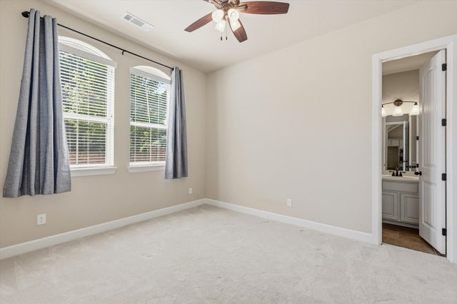 6901 Golf Green Drive, Arlington, TX 76001