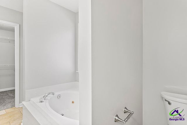 209 Grove Lane, Kathleen, GA 31047