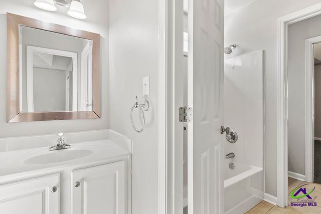 209 Grove Lane, Kathleen, GA 31047