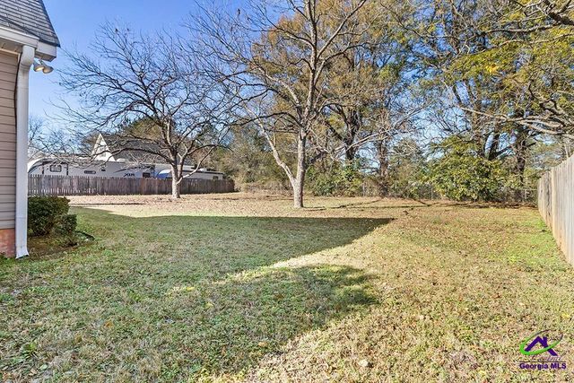 209 Grove Lane, Kathleen, GA 31047