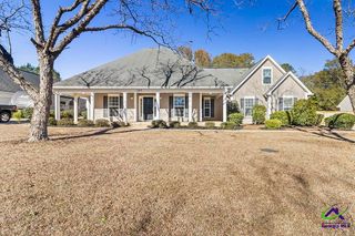 209 Grove Lane, Kathleen, GA 31047