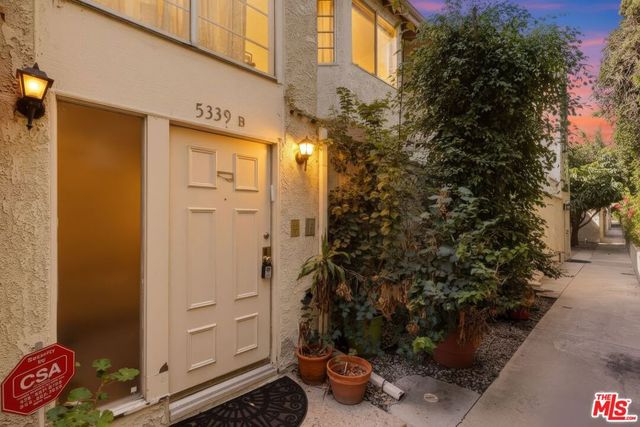 5339 Coldwater Canyon Avenue B, Los Angeles, CA 91401