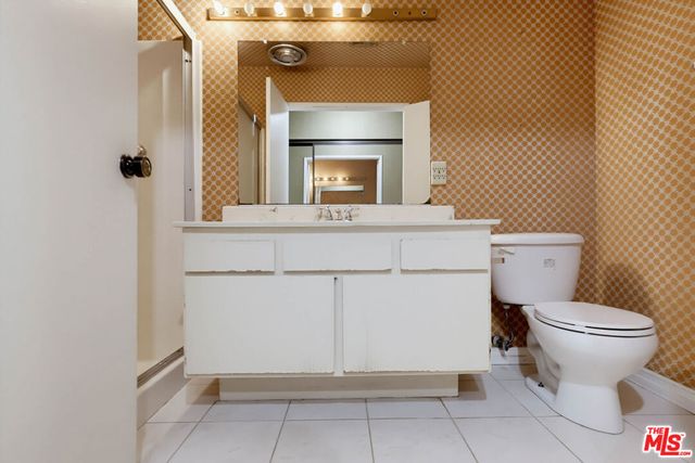 5339 Coldwater Canyon Avenue B, Los Angeles, CA 91401
