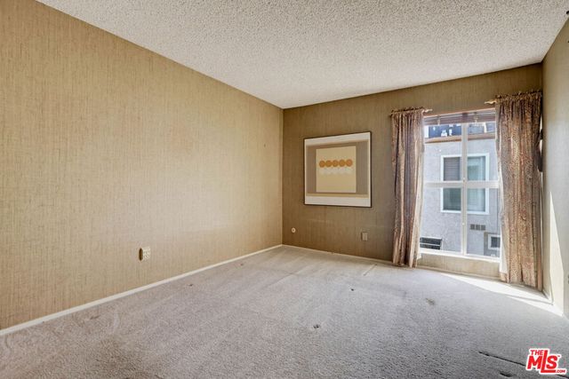 5339 Coldwater Canyon Avenue B, Los Angeles, CA 91401