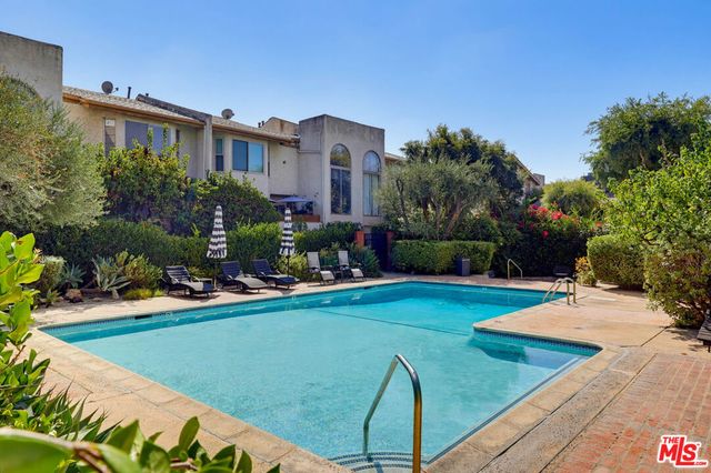 5339 Coldwater Canyon Avenue B, Los Angeles, CA 91401