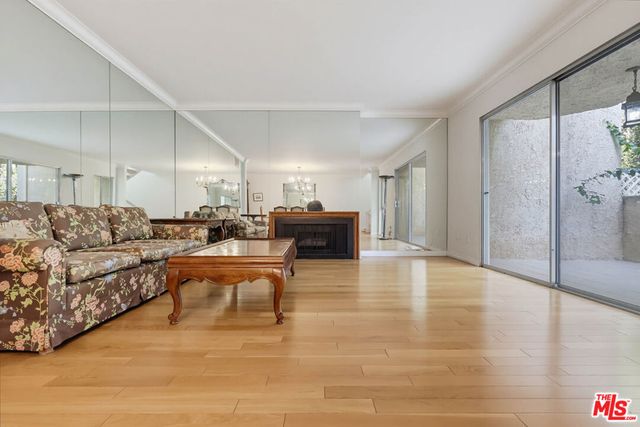 5339 Coldwater Canyon Avenue B, Los Angeles, CA 91401