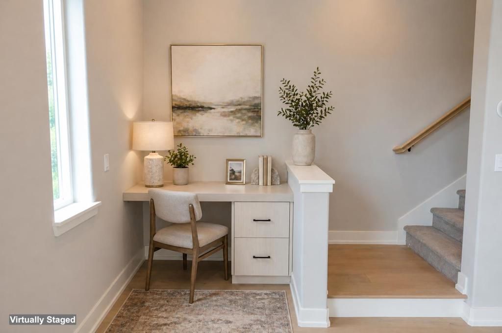 Image 6 of property listing at 100 Koa Court, Palo Alto, CA 94306