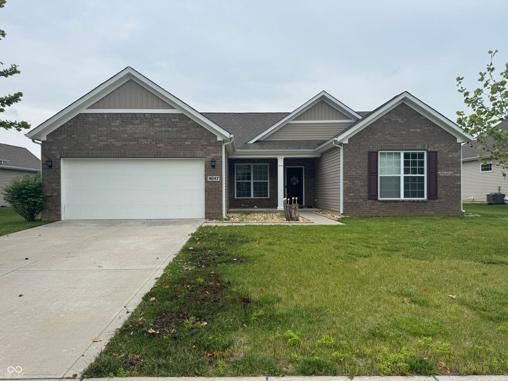 4047 N Oval Lane, Greenwood, IN 46142