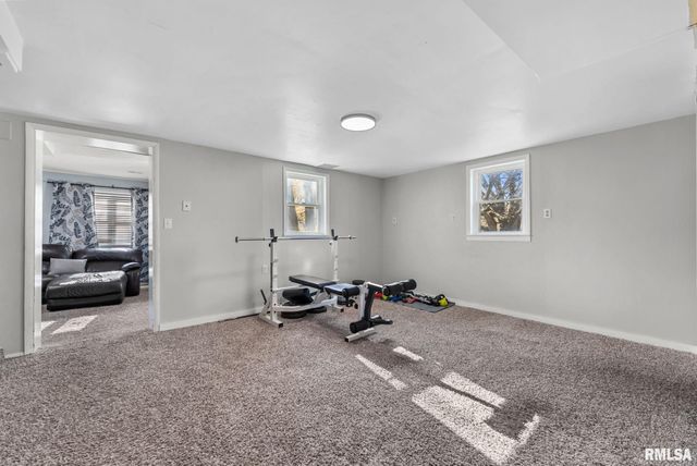 1406 26TH Street, Bettendorf, IA 52722