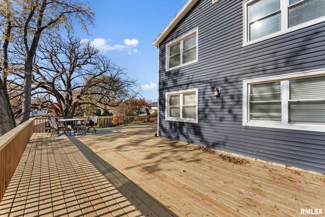 1406 26TH Street, Bettendorf, IA 52722