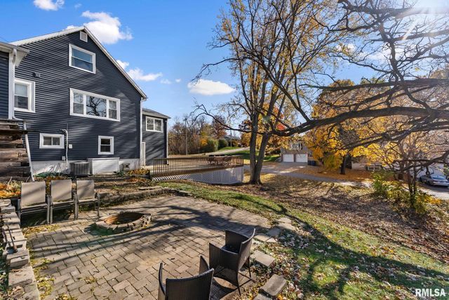 1406 26TH Street, Bettendorf, IA 52722