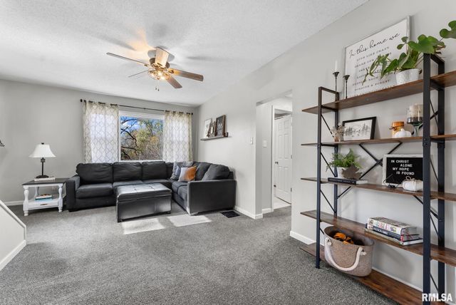 1406 26TH Street, Bettendorf, IA 52722