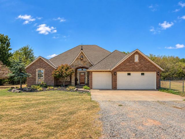 2805 NE Edmond Road, Piedmont, OK 73078