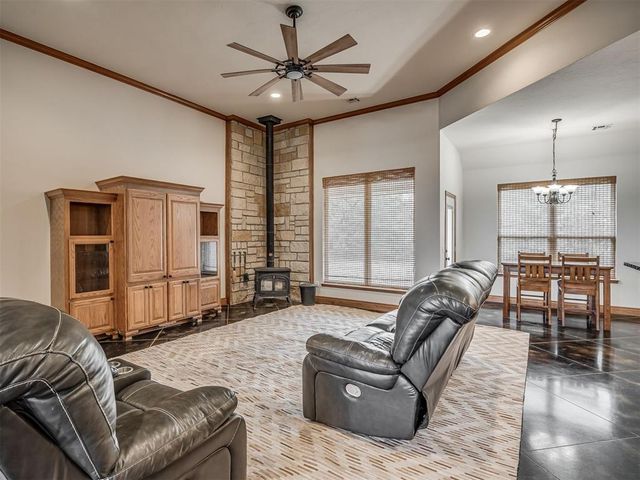2805 NE Edmond Road, Piedmont, OK 73078