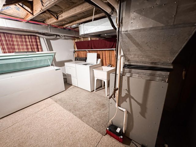 325 Lake Avenue S, Paynesville, MN 56362