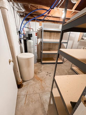 325 Lake Avenue S, Paynesville, MN 56362