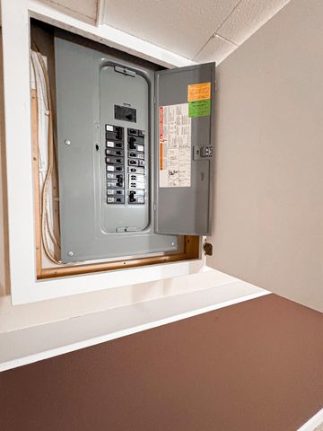 325 Lake Avenue S, Paynesville, MN 56362