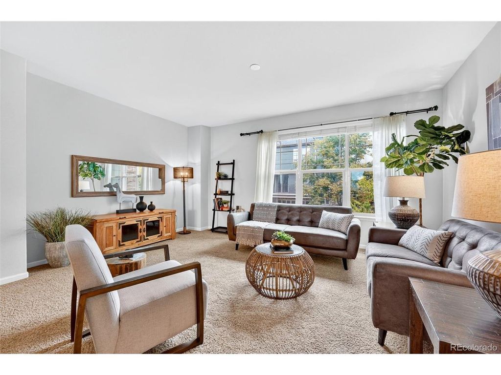 13462 Via Varra, Broomfield, CO 80020