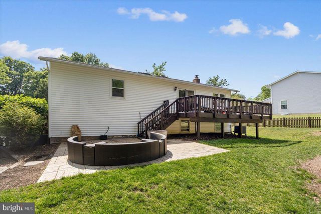 7001 SPUR RD, Springfield, VA 22153