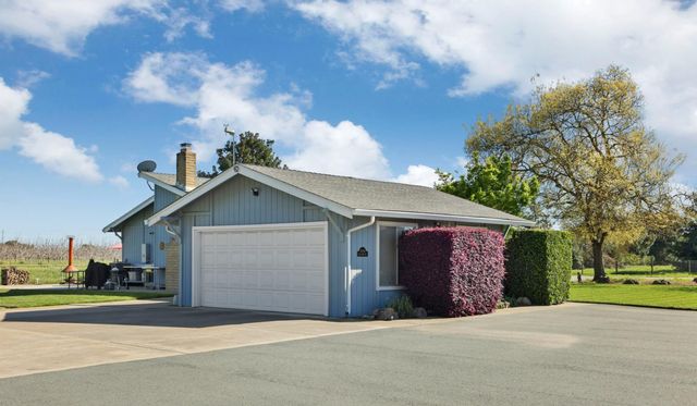 15296 N Highway 88, Lodi, CA 95240