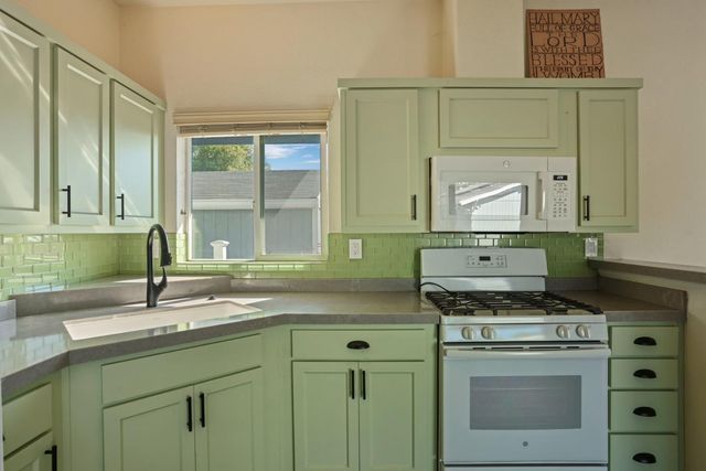 15296 N Highway 88, Lodi, CA 95240