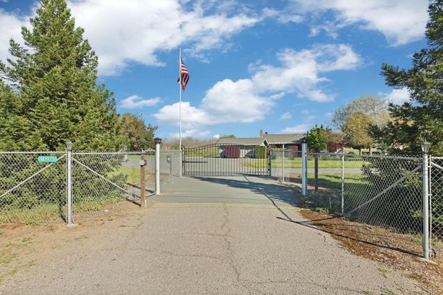 15296 N Highway 88, Lodi, CA 95240