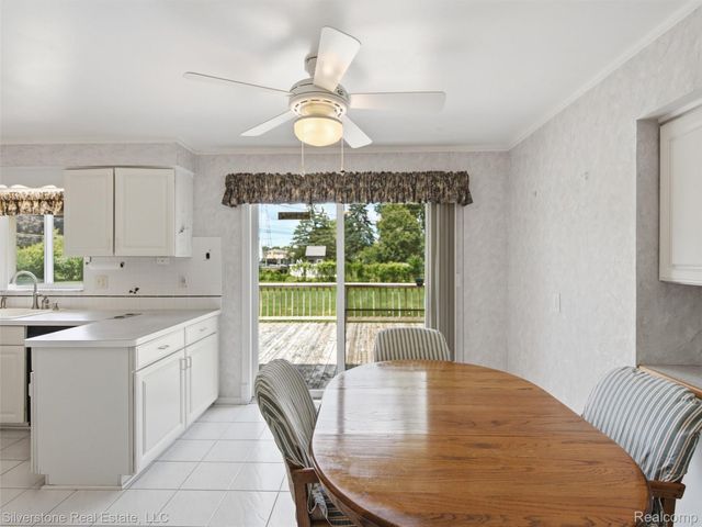 50628 Linda Lane, Shelby Charter Township, MI 48317